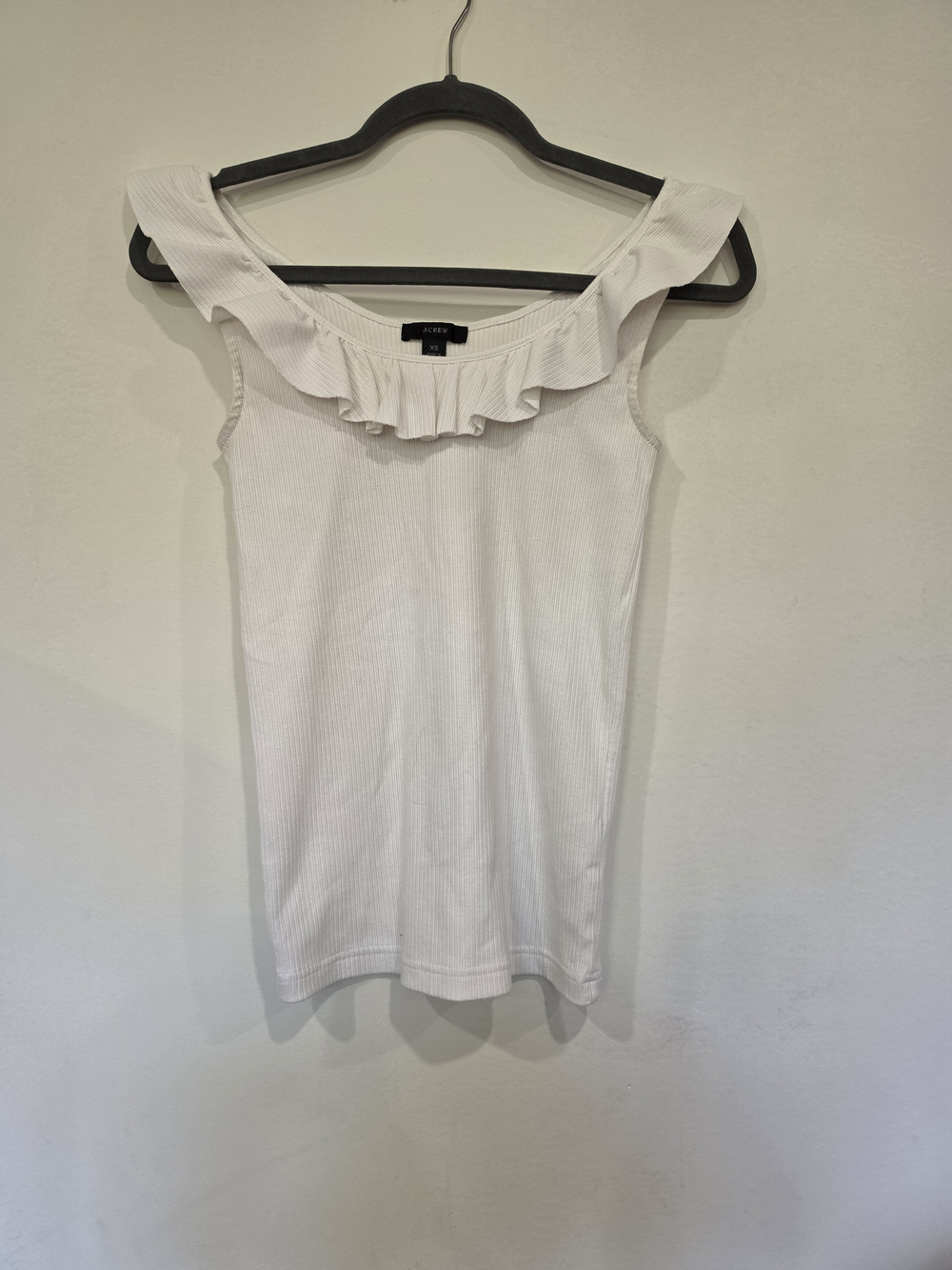 JCrew Sleeveless Ruffle-Neck Ribbed Tank Top in White XS